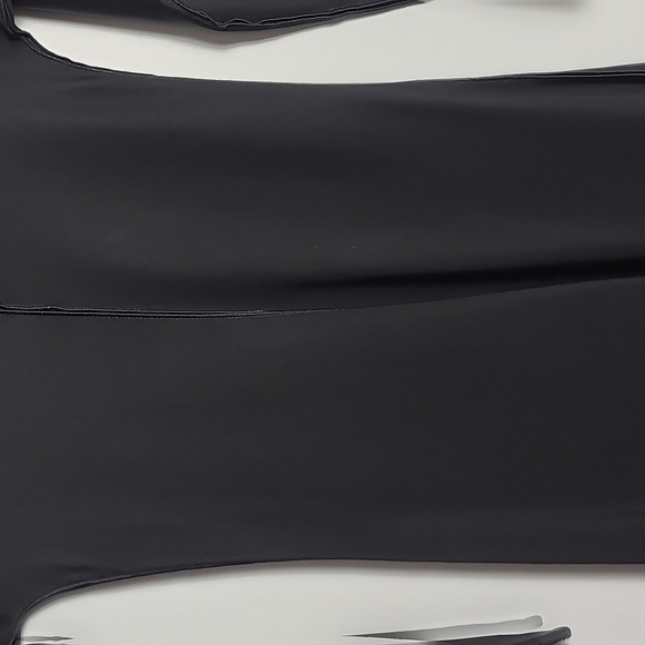 GIORGIO ARMANI Black Long Sleeve Sheath Dress Scooo Neck Knee-Length Size 40 US4 - Picture 6 of 16